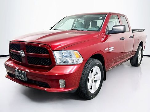 Used 2014 RAM 1500 Express RWD image 1