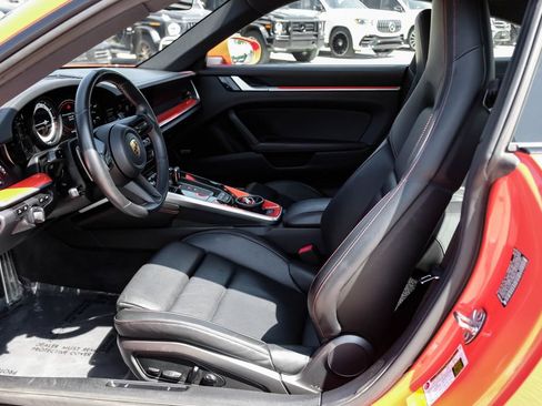 Used 2020 Porsche 911 Carrera S RWD image 27