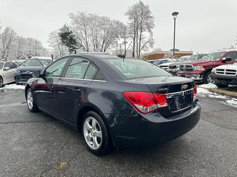 Used 2015 Chevrolet Cruze LT w/ Technology Package image 7