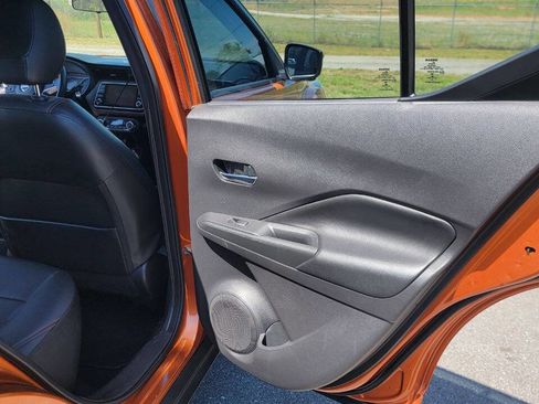 Used 2019 Nissan Kicks SR w/ SR Premium Package FWD image 20