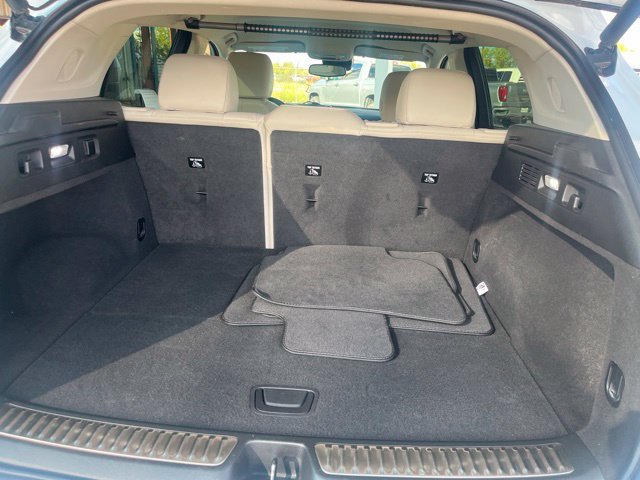 Used 2021 Buick Envision Essence w/ Technology Package I FWD image 8