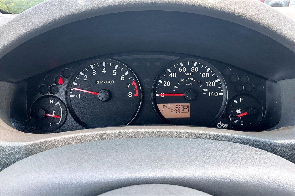 Used 2020 Nissan Frontier 2WD Crew Cab image 17