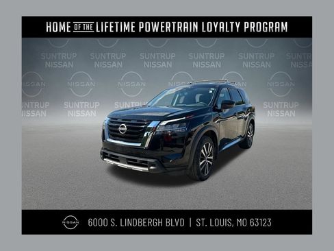 Used 2024 Nissan Pathfinder Platinum w/ Cargo Package FWD image 1