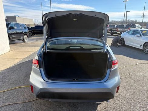 Used 2025 Toyota Corolla LE image 26