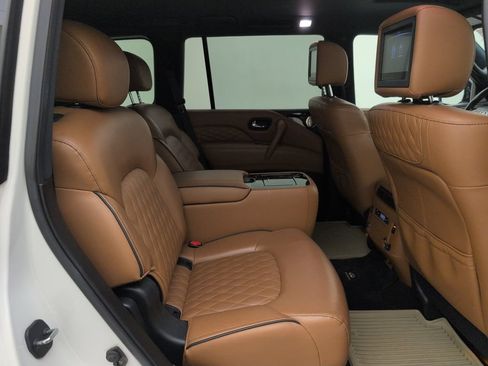 Used 2021 INFINITI QX80 Sensory w/ Cargo Package AWD/4WD image 17
