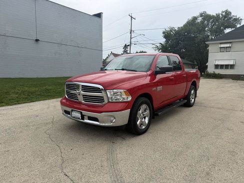 Used 2019 RAM 1500 Big Horn AWD/4WD image 3