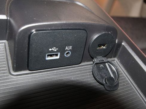 Used 2014 RAM 1500 Big Horn image 18