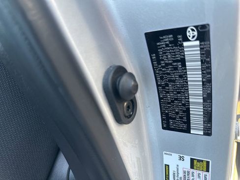 Used 2025 Toyota Corolla LE image 19