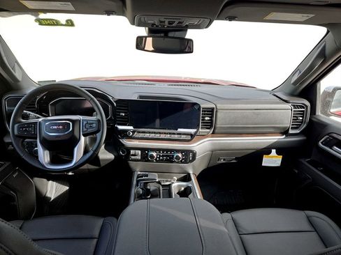 New 2026 GMC Sierra 1500 SLT w/ SLT Premium Package AWD/4WD image 13