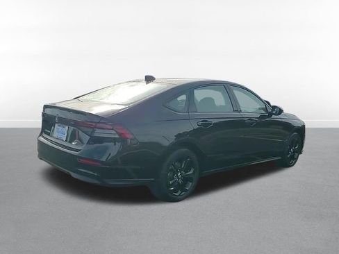 New 2025 Honda Accord SE image 6