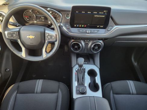 Used 2025 Chevrolet Blazer LT w/ Convenience Package image 26