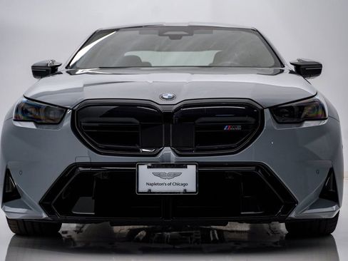 Used 2025 BMW M5 AWD/4WD image 6