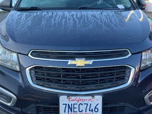 Used 2016 Chevrolet Cruze LS image 9