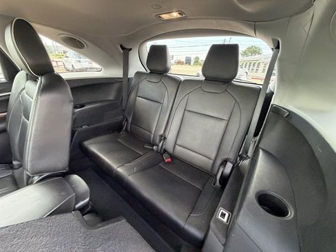 Used 2019 Acura MDX FWD w/ Advance Package image 18
