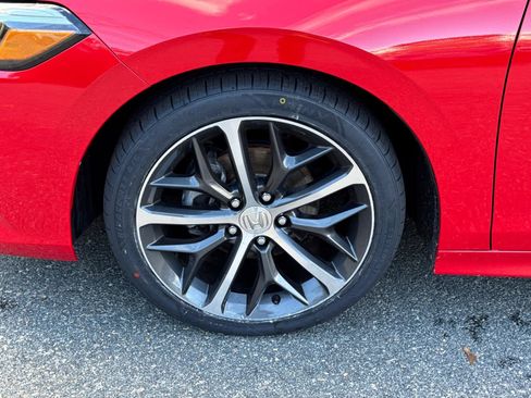 Used 2024 Honda Civic Touring image 11