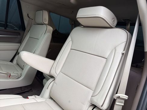 Used 2021 GMC Yukon Denali image 17