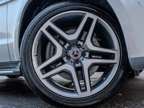 Used 2018 Mercedes-Benz GLS 550 4MATIC image 13