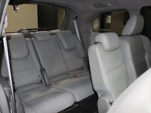 Used 2012 Honda Odyssey EX-L image 33