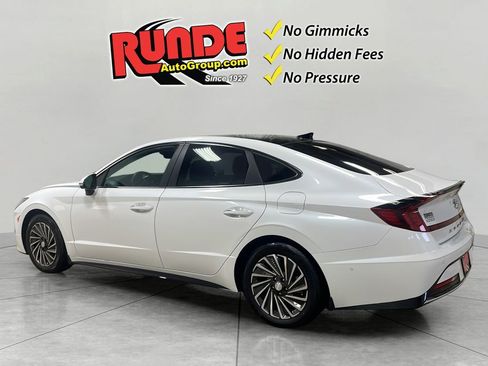 Used 2022 Hyundai Sonata Limited image 3