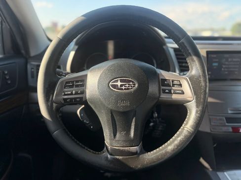 Used 2014 Subaru Outback 2.5i Limited AWD/4WD image 25