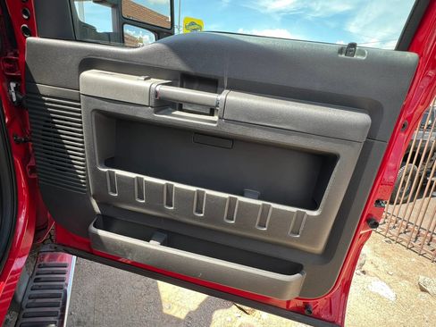 Used 2011 Ford F350 Lariat w/ Lariat Ultimate Pkg AWD/4WD image 19