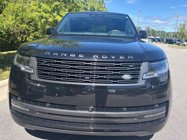 Used 2025 Land Rover Range Rover Autobiography AWD/4WD image 13