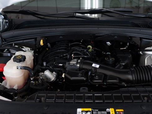 Certified 2023 Jeep Grand Cherokee L Limited w/ Black Appearance Package image 23