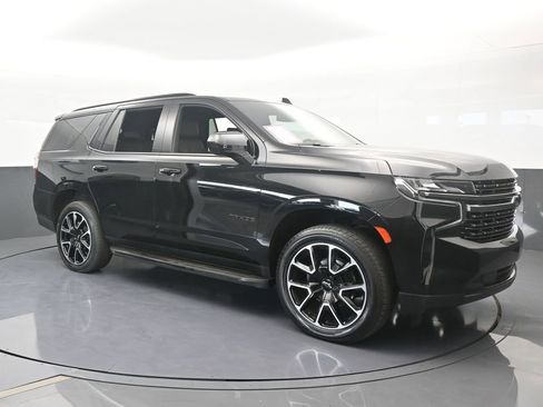 Used 2021 Chevrolet Tahoe RST w/ Rear Media and Nav Package image 8