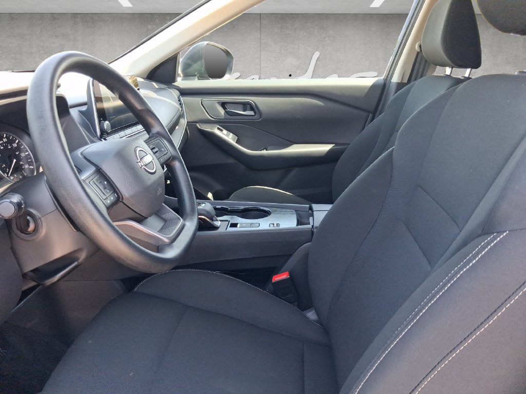 Certified 2026 Nissan Rogue S FWD image 19