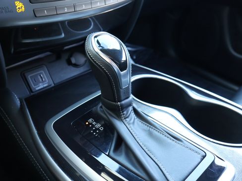 Used 2020 INFINITI QX60 Luxe w/ Essential Package image 31