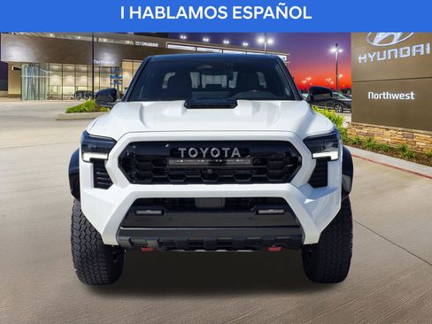 Used 2025 Toyota Tacoma TRD Pro image 5