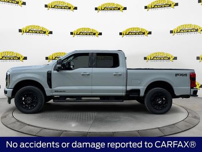 New 2026 Ford F250 Lariat w/ Black Appearance Package