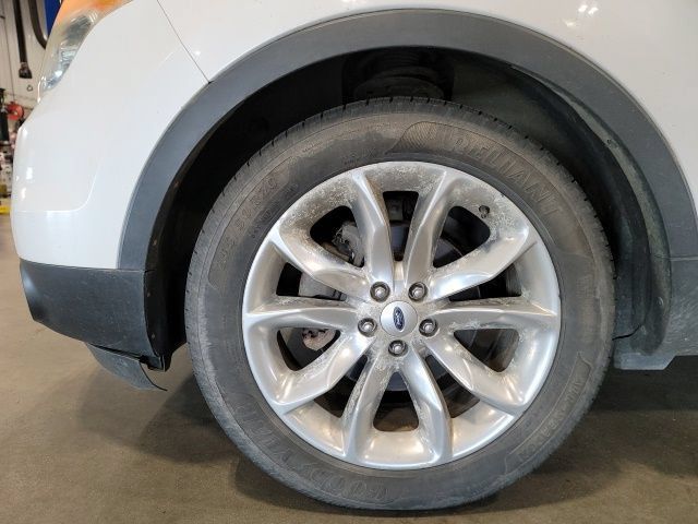 Used 2012 Ford Explorer XLT AWD/4WD image 12