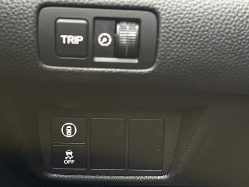 Used 2018 Honda Accord Sport image 32