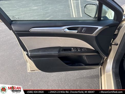 Used 2017 Ford Fusion S image 9