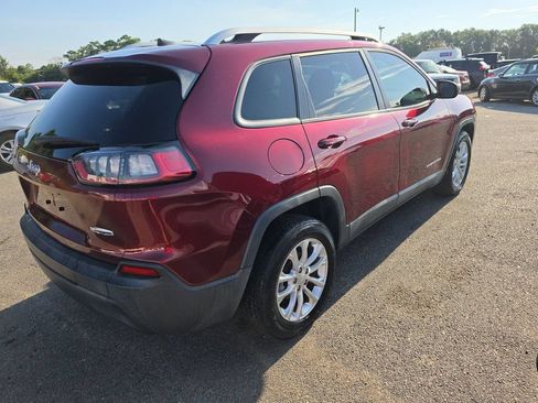 Used 2020 Jeep Cherokee Latitude FWD image 6