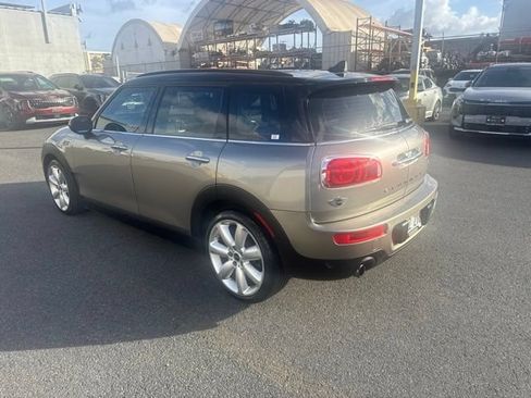 Used 2016 MINI Cooper Clubman FWD image 3