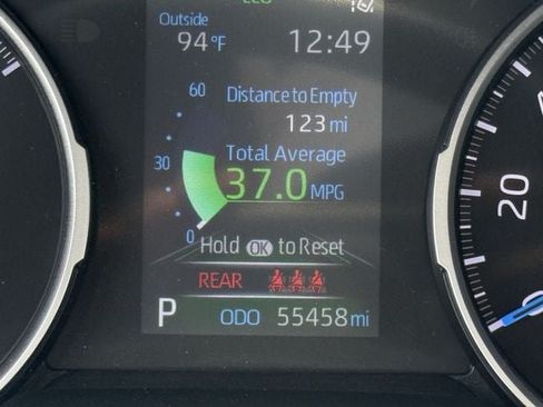 Used 2022 Toyota RAV4 SE AWD/4WD image 17