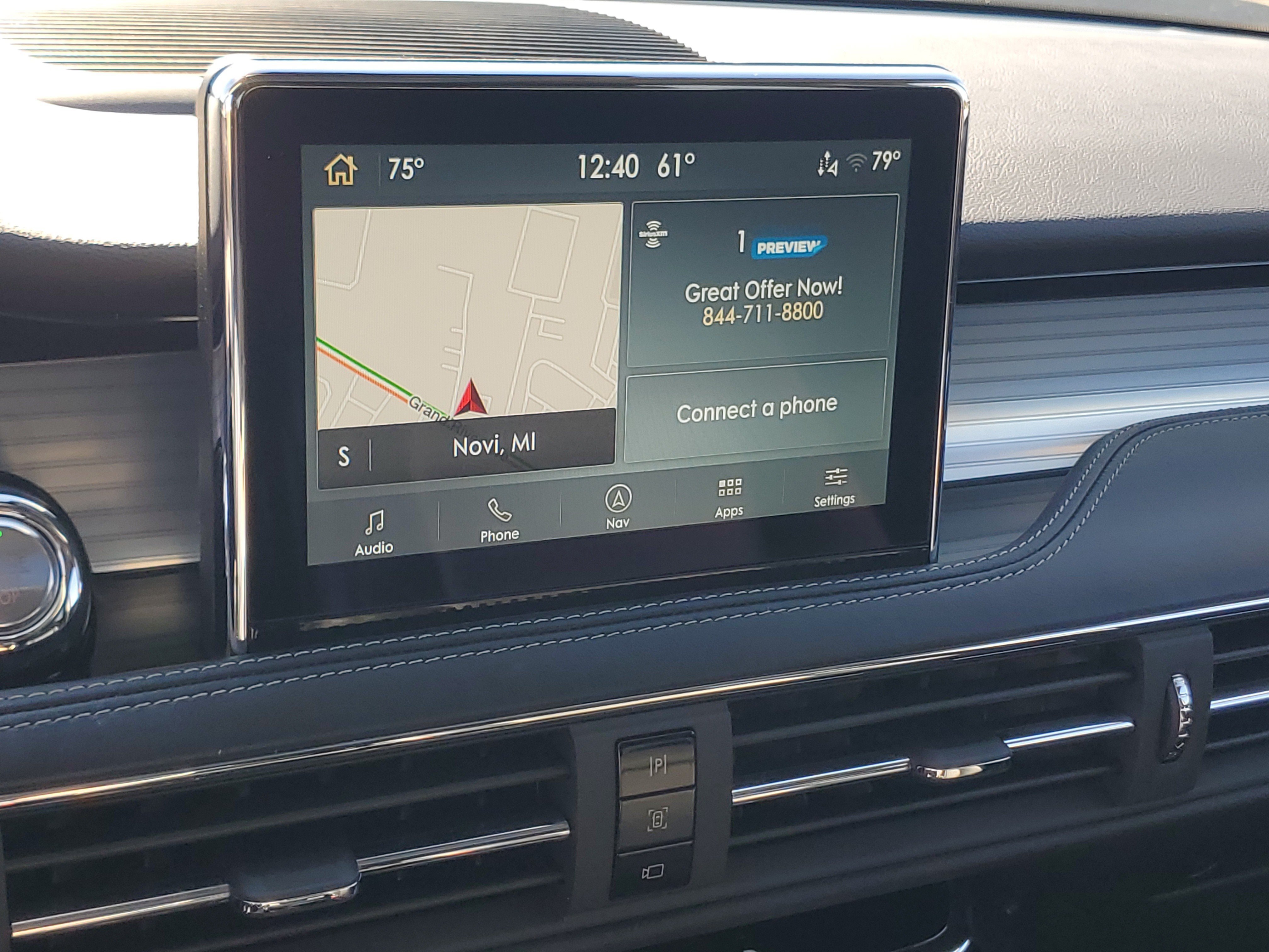 Used 2022 Lincoln Corsair AWD w/ Premium Package image 16