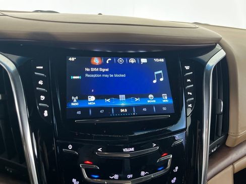 Used 2017 Cadillac Escalade Platinum image 71