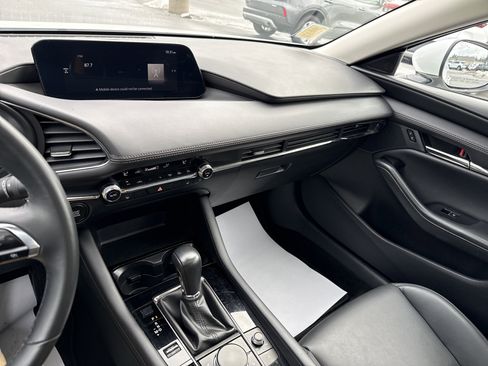 Used 2025 MAZDA MAZDA3 s image 20
