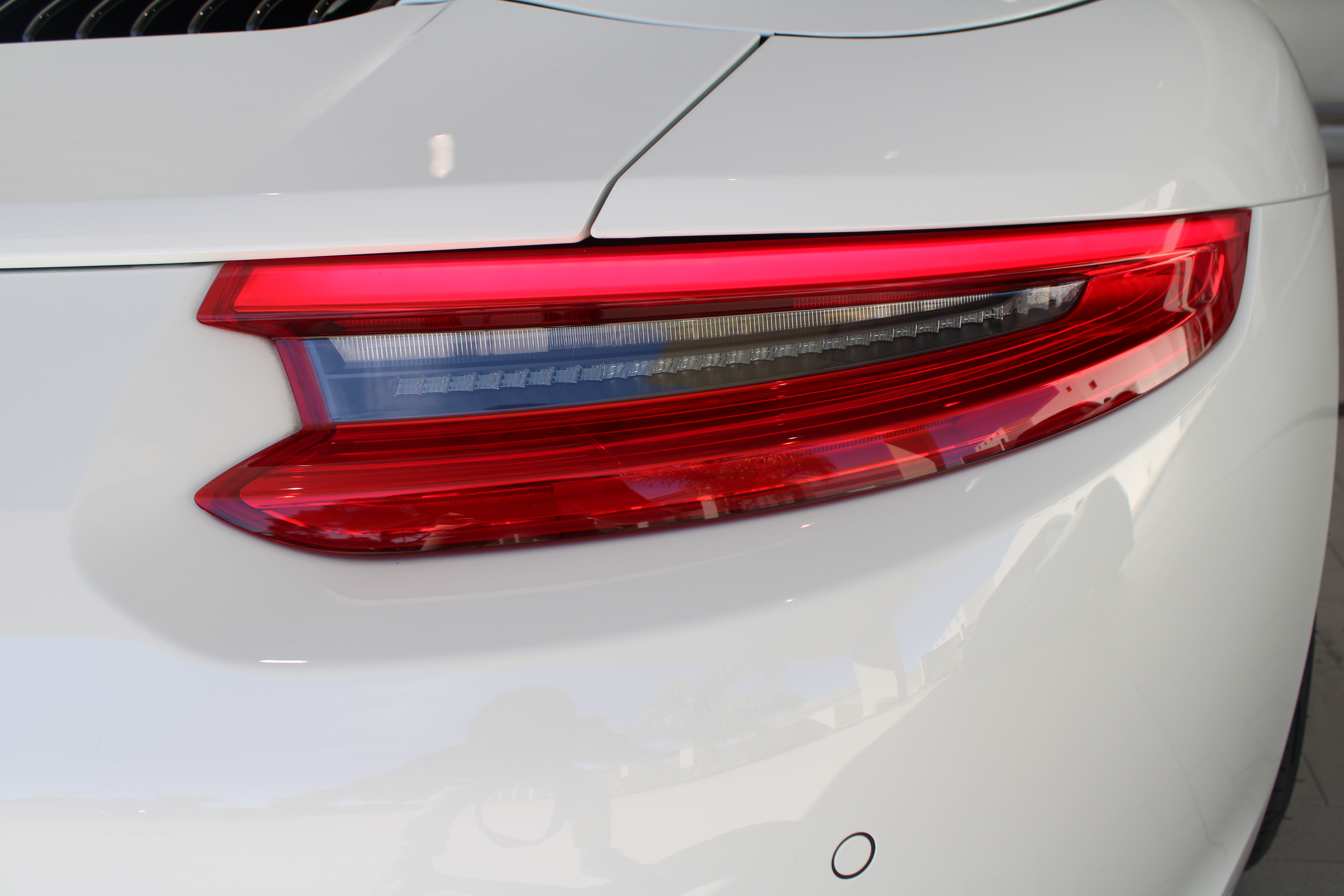 Certified 2018 Porsche 911 Carrera RWD image 14