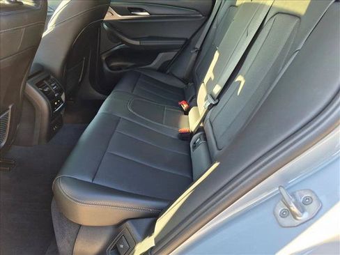 Used 2022 BMW X4 xDrive30i w/ M Sport Package 2 AWD/4WD image 17
