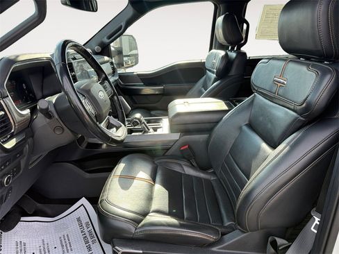 Used 2021 Ford F150 Platinum w/ FX4 Off-Road Package image 9