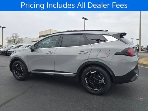 New 2026 Kia Sportage EX FWD image 5
