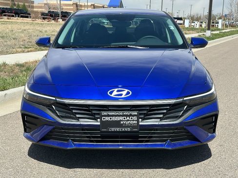 New 2025 Hyundai Elantra SE w/ Cargo Package image 2