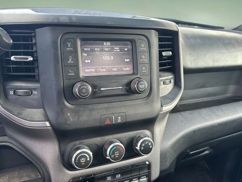 Used 2024 RAM 5500 Tradesman w/ Chrome Appearance Group RWD image 10