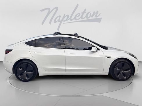 Used 2020 Tesla Model 3 Standard Range Plus RWD image 7