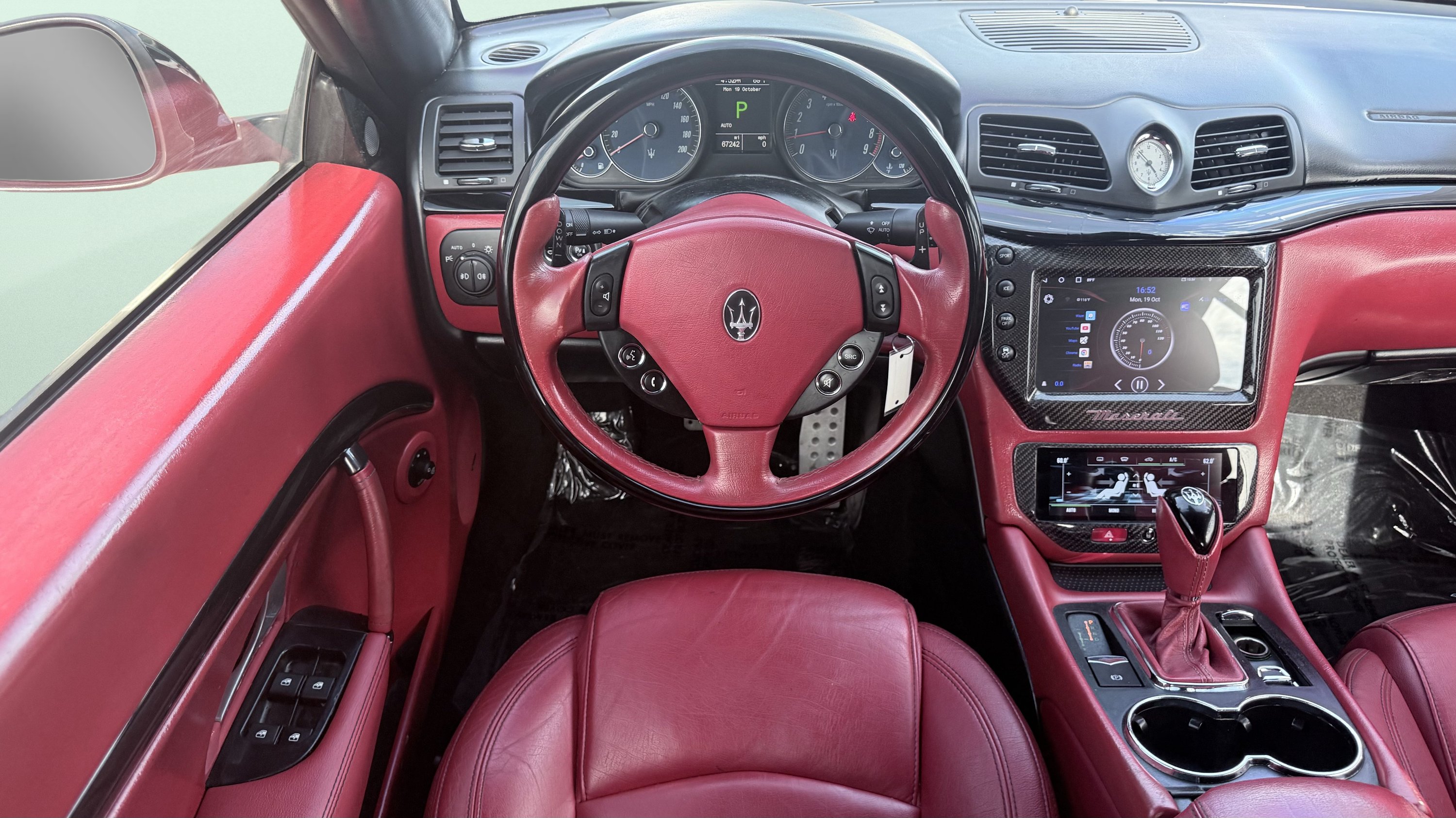 Used 2016 Maserati GranTurismo Convertible RWD image 38