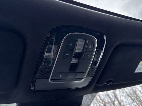 Used 2022 Hyundai Palisade Calligraphy image 14